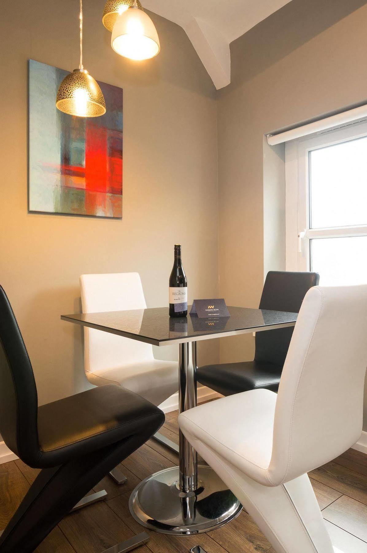 Aaron Wise Apartments Cardiff Eksteriør bilde